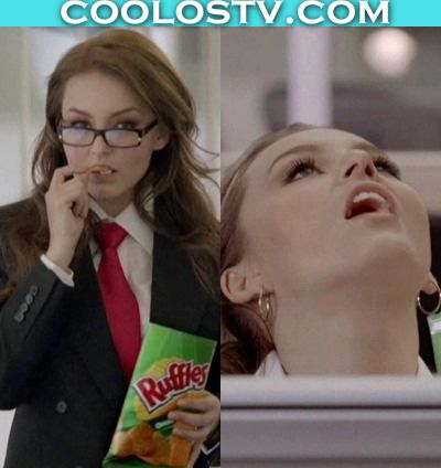 AngeliqueBoyerTangaRuffles1_001