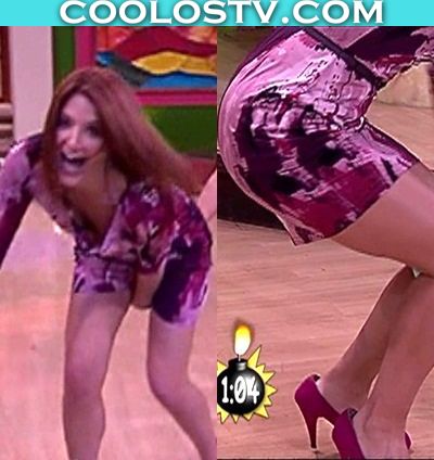 TaniaRiquenesMinivestidoRosaAgachada1_001