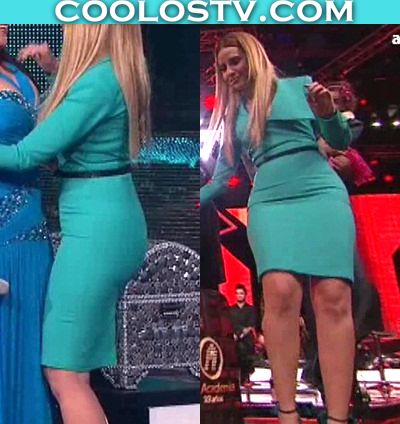 Raquel.Bigorra.Nalgona.Falda.Verde.Academia.HD1