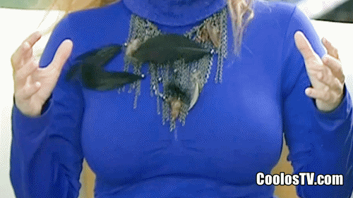 Linet Puente Pezones Tetotas [Retro].gif