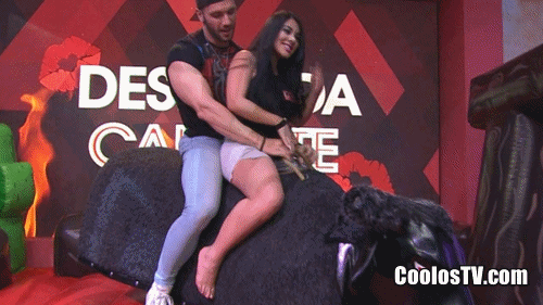 Mishelle Diaz Upskirt Cabalgando [113].gif