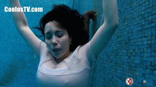 Sugey Abrego Pezones Tetotas Mojadas.gif